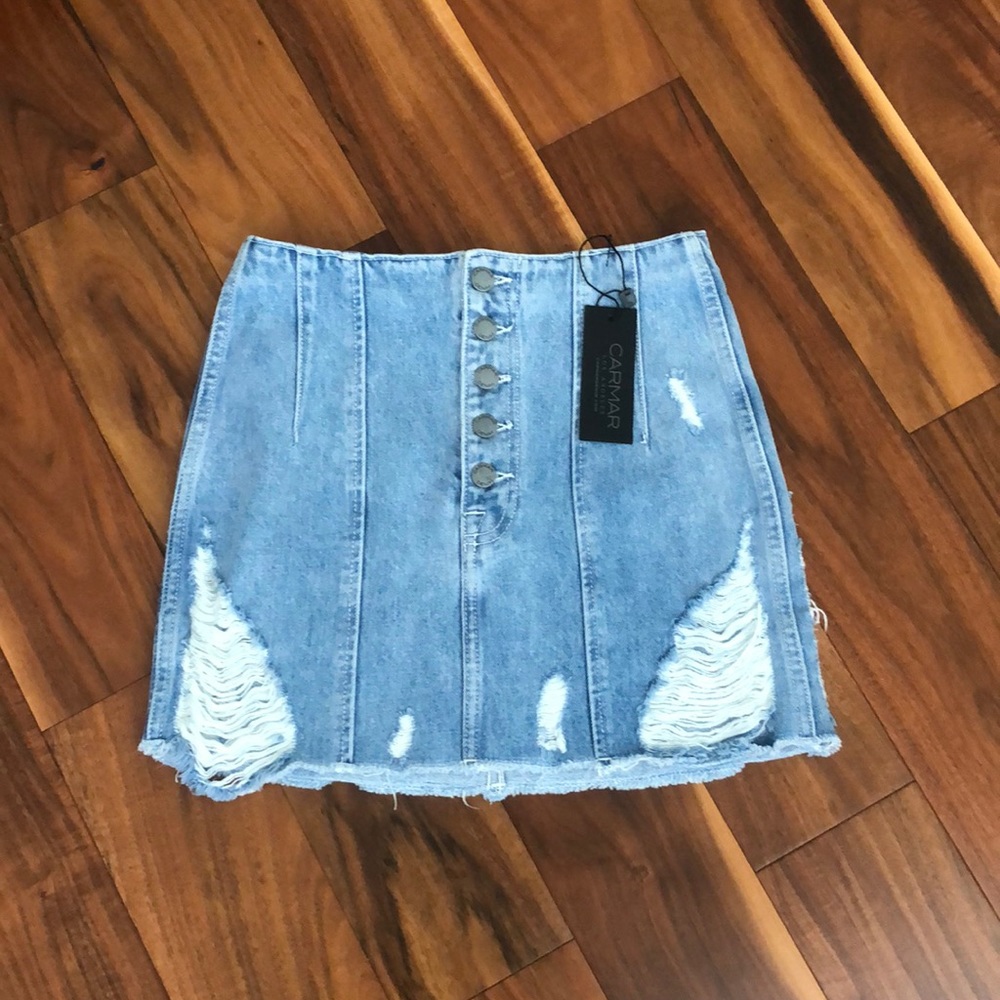 CARMAR MAIA NON STRETCH DESTROYED DENIM BUTTON FRONT MINI SKIRT SIZE 25 NWT